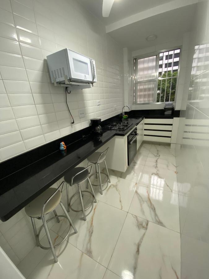 Apartamento Frente Mar Gonzaga Santos 3 Apartment Exterior photo
